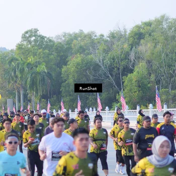 Runner Photo 7117864