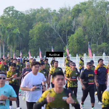 Runner Photo 7117867