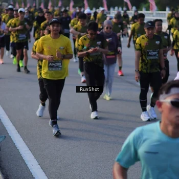 Runner Photo 7117873