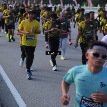 Runner Photo 7117874
