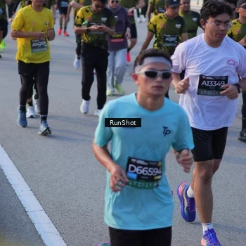 Runner Photo 7117876