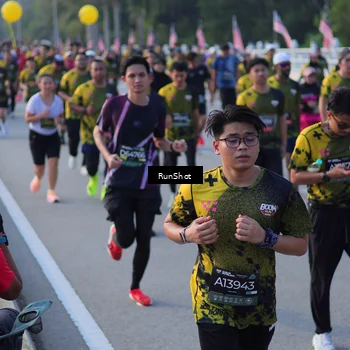 Runner Photo 7117904