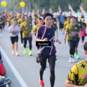 Runner Photo 7117909