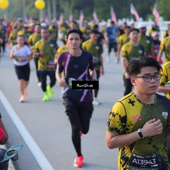 Runner Photo 7117911