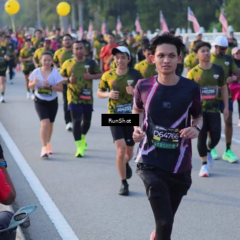 Runner Photo 7117915