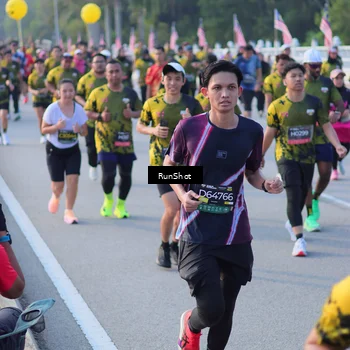 Runner Photo 7117916