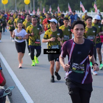 Runner Photo 7117917