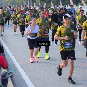 Runner Photo 7117922