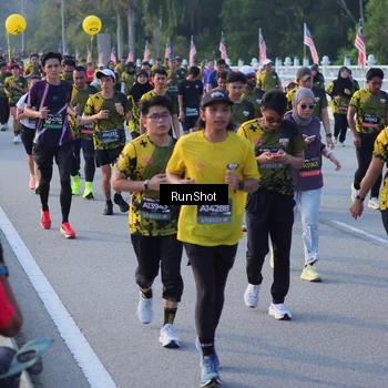 Runner Photo 7117942