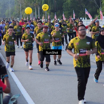 Runner Photo 7117944