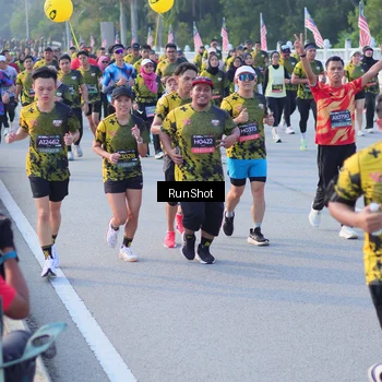 Runner Photo 7117951
