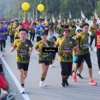 Runner Photo 7117957