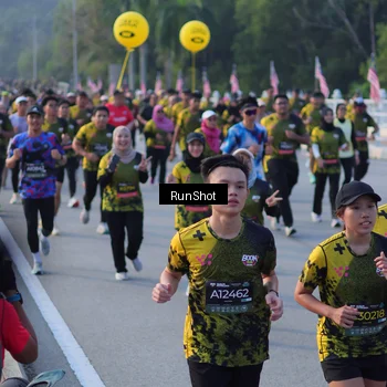 Runner Photo 7117965