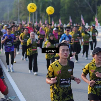 Runner Photo 7117973