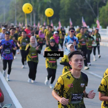 Runner Photo 7117974