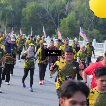 Runner Photo 7118004