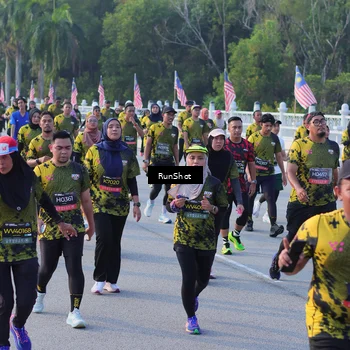 Runner Photo 7118019