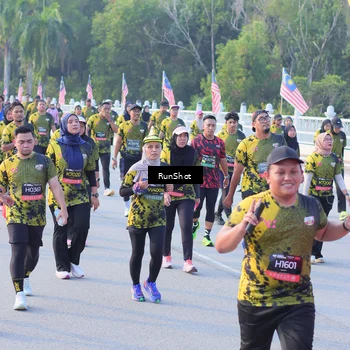 Runner Photo 7118020