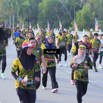 Runner Photo 7118024