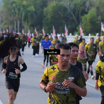 Runner Photo 7118057