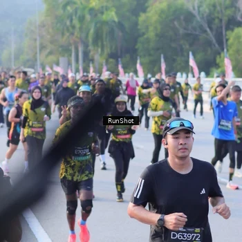 Runner Photo 7118079