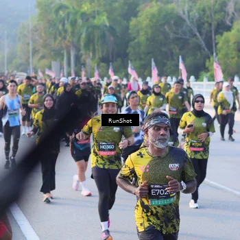 Runner Photo 7118086