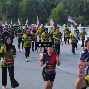 Runner Photo 7118104