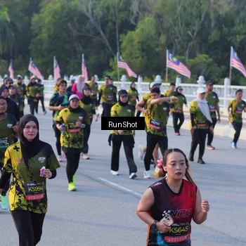 Runner Photo 7118108