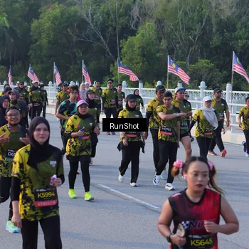 Runner Photo 7118109