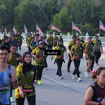 Runner Photo 7118117
