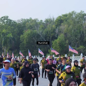 Runner Photo 7118124