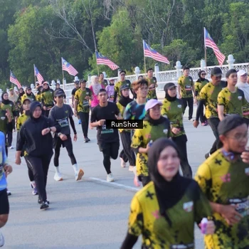 Runner Photo 7118130