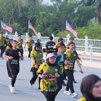 Runner Photo 7118138