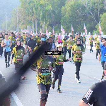 Runner Photo 7118141