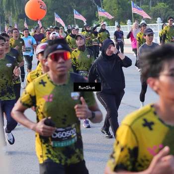 Runner Photo 7118149