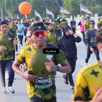 Runner Photo 7118150