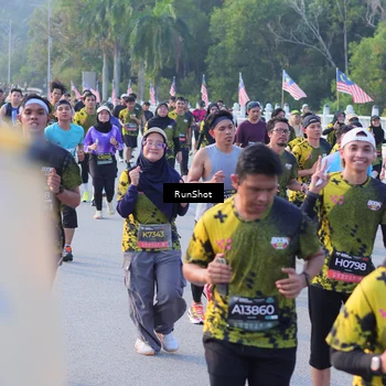 Runner Photo 7118169