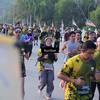 Runner Photo 7118176