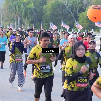Runner Photo 7118178