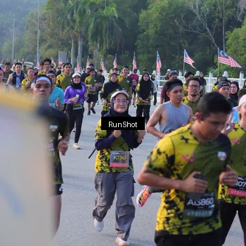 Runner Photo 7118191