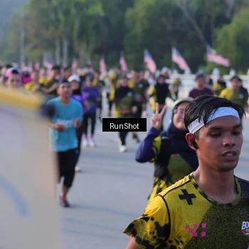 Runner Photo 7118196