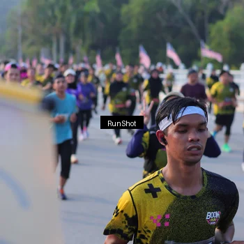 Runner Photo 7118198