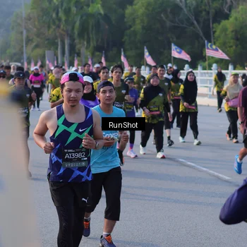 Runner Photo 7118208