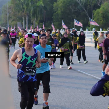 Runner Photo 7118209