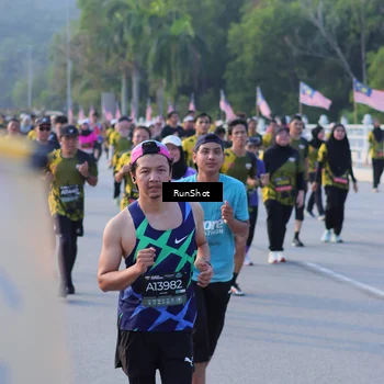 Runner Photo 7118252