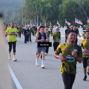 Runner Photo 7118259