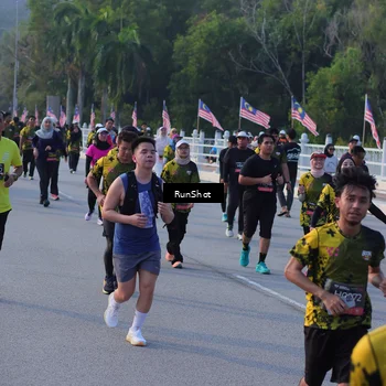 Runner Photo 7118266