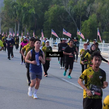 Runner Photo 7118268