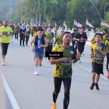 Runner Photo 7118269