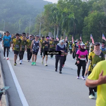 Runner Photo 7118277